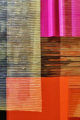 Obra de arte de André “Kit” Ramos - ORANGENTA, 2022    - Impressão fine art, com pigmento mineral sobre tela fotográfica produzida com tecido misto de algodão e poliéster e de acabamento fosco, livre de ácido e lignina. Hanhemülle Art Canvas Smooth, 370g