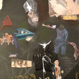 Obra de arte de Alexandre Casagrande - re-education, 2023 - Acrílica, pastel, colagem sobre drywall