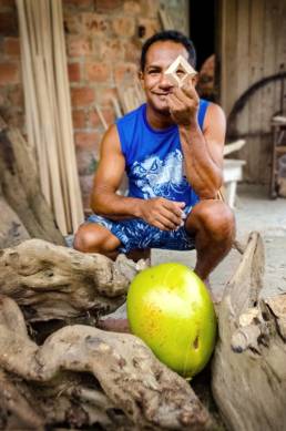 Obra de arte de Francelino Mesquita - Corpo ausente - Obra da série: “Naufrágios” - Data da obra: 25/04/2023. - Materiais utilizados: Tala do jupati e raiz do mututi